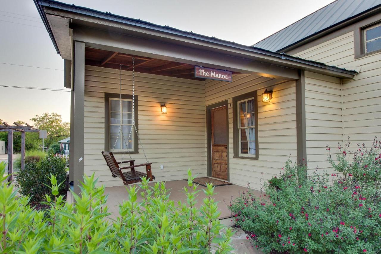Wine Country Cottages On Main Fredericksburg Extérieur photo